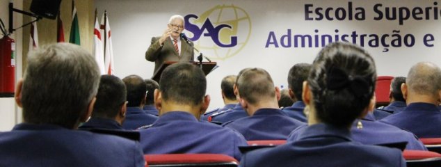 Presidente do TCE/SC profere aula inaugural de Curso de Especialização em Gestão Pública