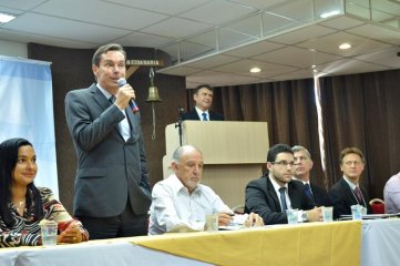 TCE/SC firma convênio com observatórios sociais para ampliar estratégias do controle social
