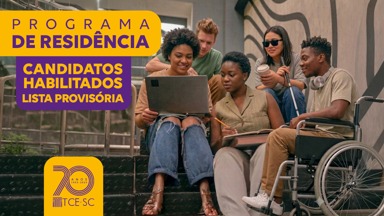 Banner horizontal com foto de cinco jovens. Há um cadeirante e uma pessoa cega. Todos estão sentados. Sobre a foto, em tarjas roxa e amarela, o texto “Programa de Residência. Candidatos habilitados. Lista provisória”. 