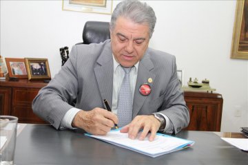 TCE/SC, ao extinguir o “fumódromo", adota medida de saúde pública