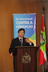 Evento no TCE/SC reúne instituições para debater procedimentos contra a corrupção 