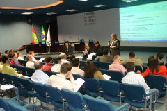 DMU avalia sugestões de contadores de municípios para o Manual de Encerramento do Exercício