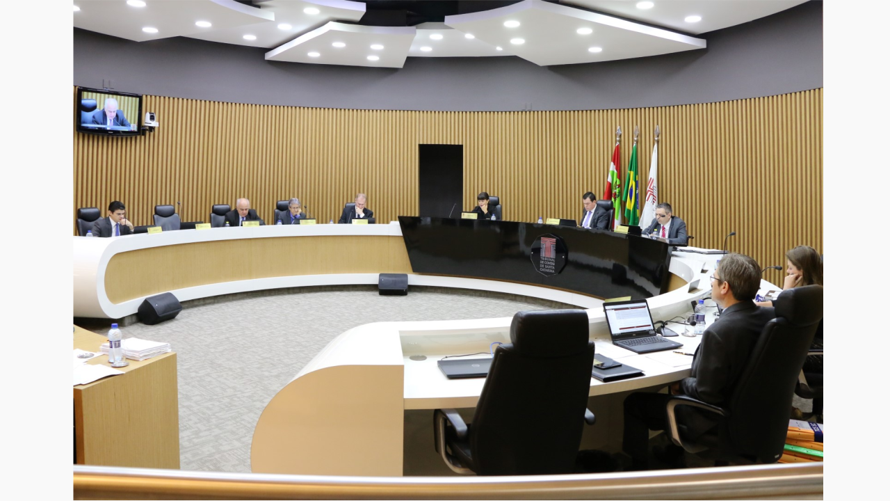TCE/SC determina que Secretarias apresentem plano para redução da dívida do Estado na área da Saúde