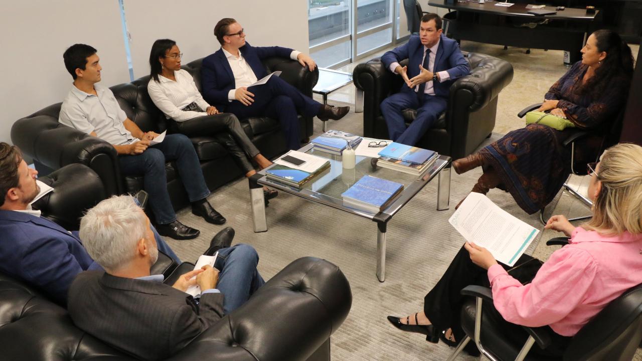 Presidente recebe diretoria eleita do Sindicontas