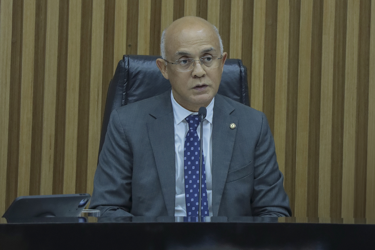 Foto do presidente do IRB