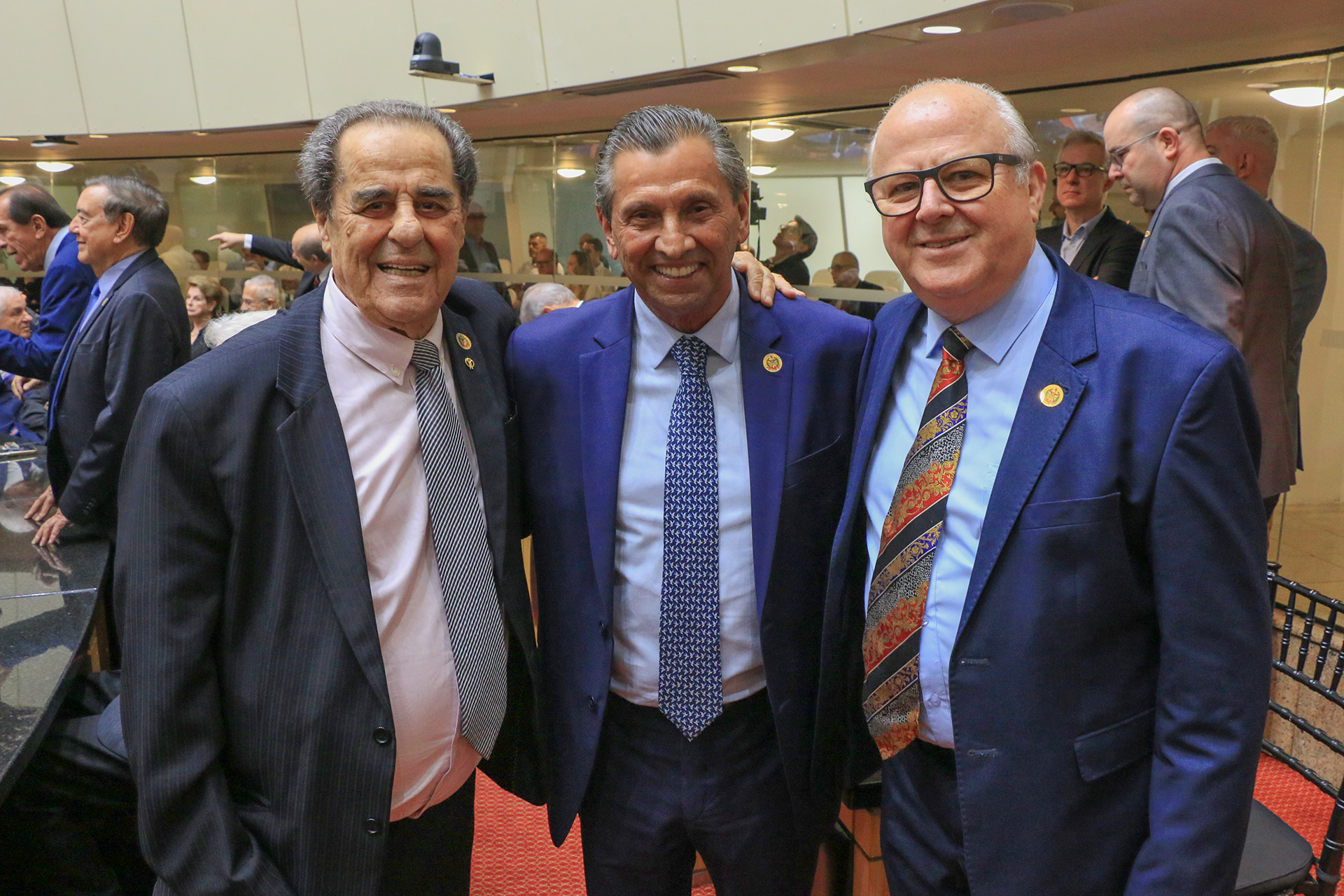 Fotos dos conselheiros do TCE/SC Gilson dos Santos, Júlio Garcia e Wilson Wan-Dall