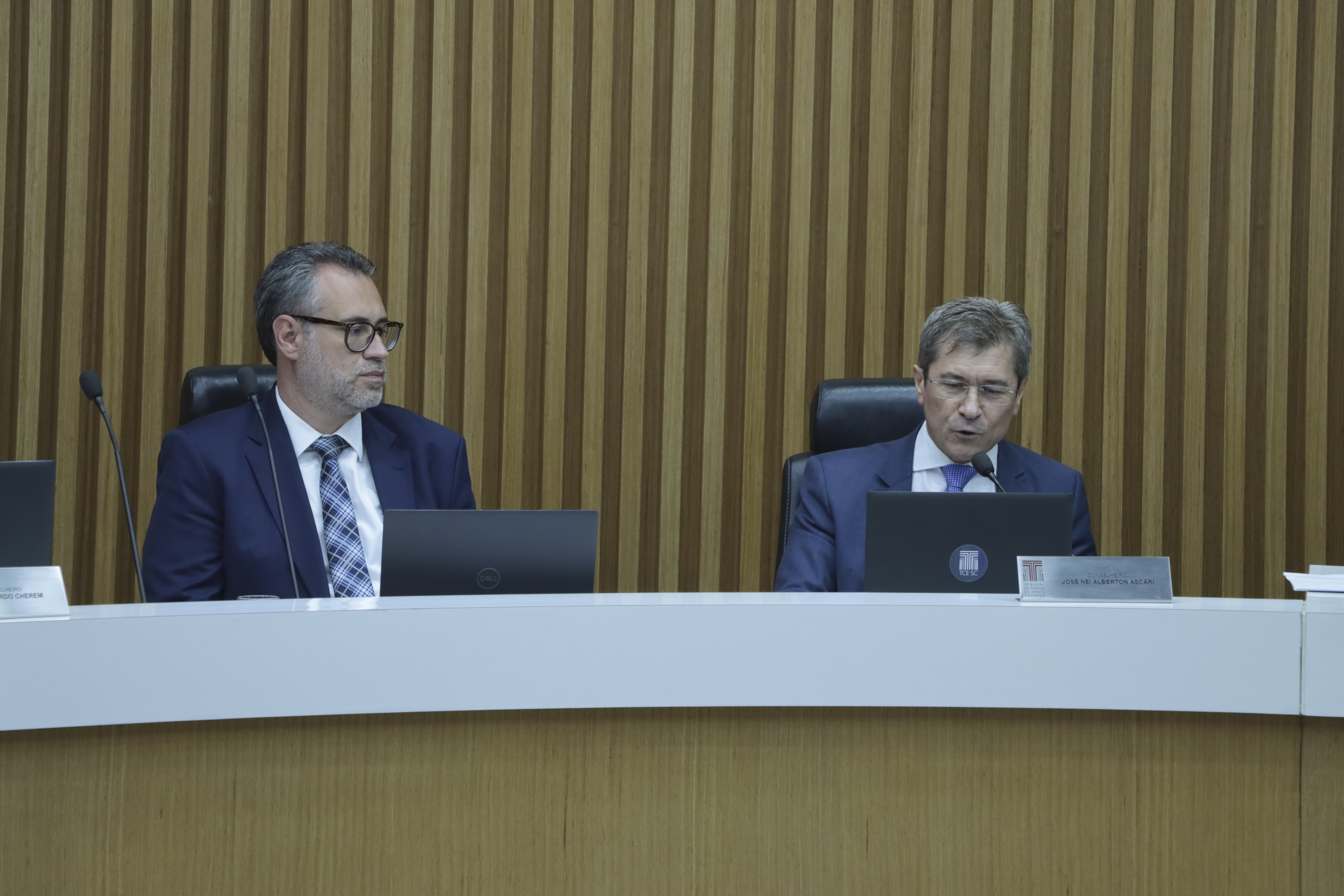 Foto do conselheiro José Nei Ascari.