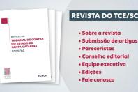 Banner com a imagem da capa da RTCE/SC, à esquerda, que tem o fundo branco e os textos "Revista do Tribunal de Contas do Estado de Santa Catarina - RTCE/SC, ao centro, em fontes cinza e bordô, e, abaixo, os logos do TCE/SC e da Fórum, em azul. Ao lado da capa, à direita, o texto “Revista do TCE/SC" e os tópicos existentes no espaço.