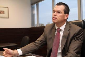 Vice-presidente do TCE/SC publica dissertação de mestrado que defende uma nova concepção de controle
