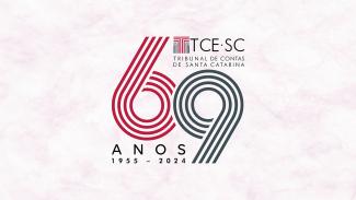 Banner com fundo branco e centralizado tem a logomarca TCE/SC 69 anos - 1955-2024