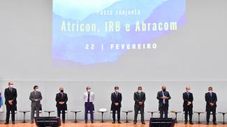 Conselheiros do TCE/SC tomam posse nas diretorias da Atricon e do IRB