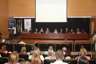 Fortalecimento do controle interno e externo para combater corrupção é defendido em evento de controladores municipais no TCE/SC