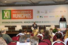 Salomão Ribas Jr. destaca o papel orientador e controlador do TCE/SC em congresso de municípios