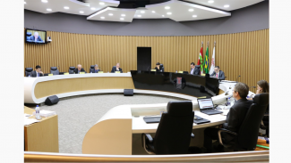 TCE/SC determina que Secretarias apresentem plano para redução da dívida do Estado na área da Saúde